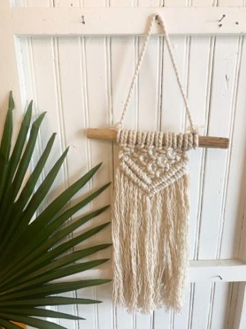 Macrame wall hanging